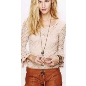 Free People Women’s Light Tan Crotchet Bell Sleeve Double Layer Size Small
